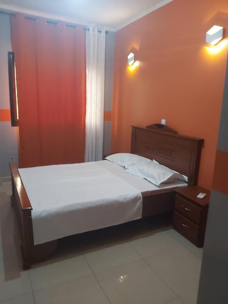 Hotel Appart B4U - Etoudi Яунде Екстер'єр фото