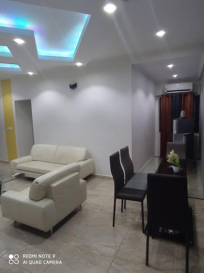 Hotel Appart B4U - Etoudi Яунде Екстер'єр фото